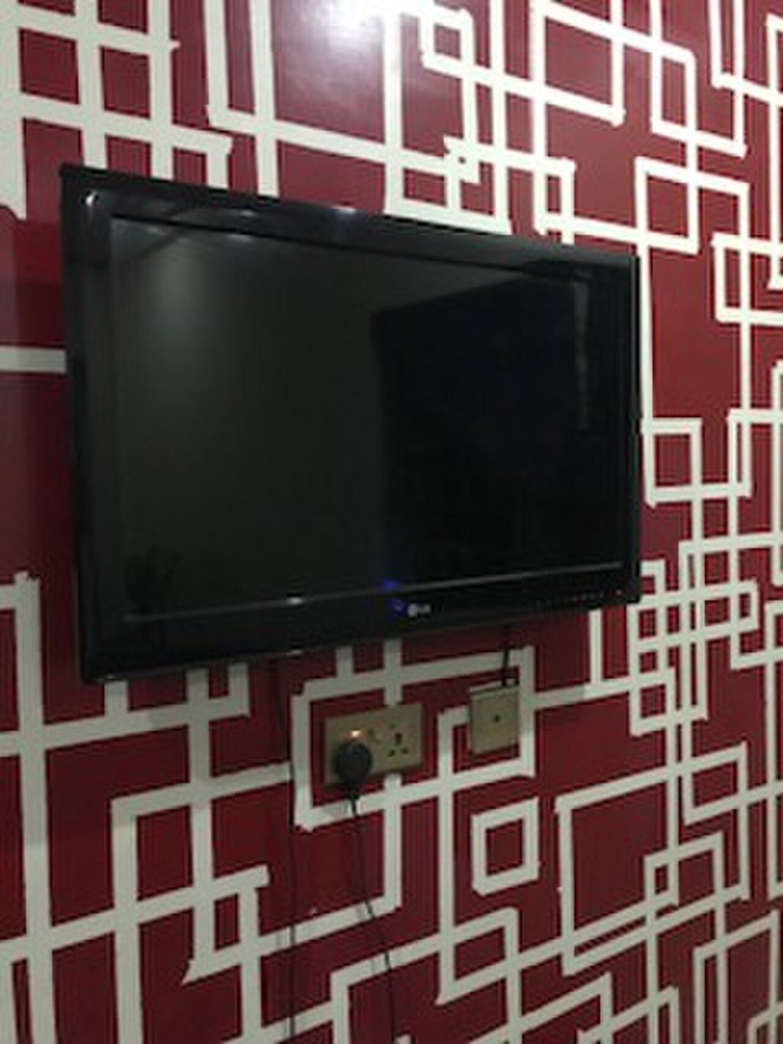 Transporting televisions: size, stand and packaging