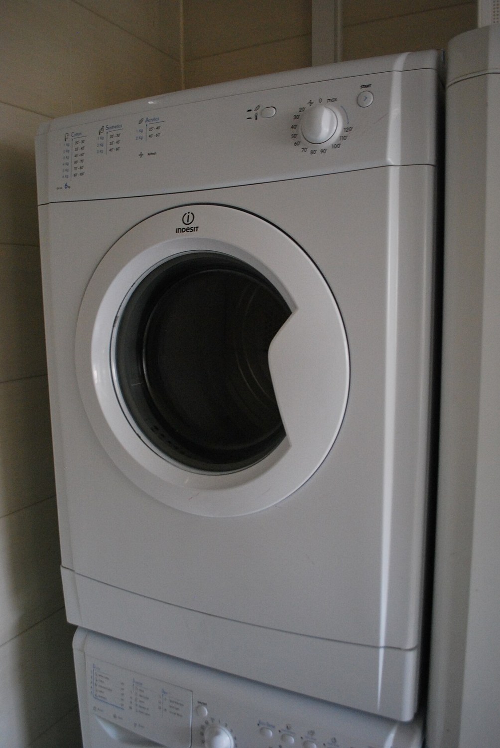 Used tumble dryers: filters, tanks and installation